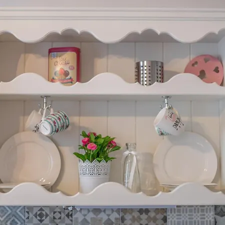 Old Romantic 4 With Free Private Parking * Пула