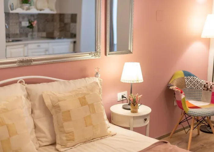 Lejlighed Old Romantic 4 With Free Private Parking *